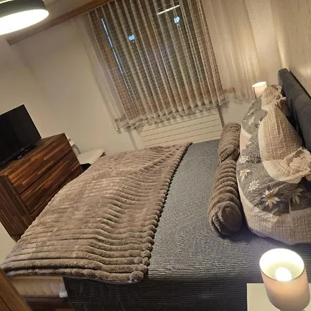 Gletscherhorn Ii - Tapia Appartement-fewo- Dusche Oder Bad- Wc 2-bettwohnung By Interhome Апартаменты Цвайзиммен